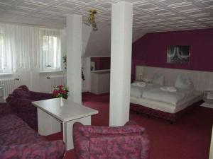 Posezení v ubytování Hotel & Restaurant Märkische Schweiz