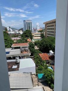 Nespecifikovaný výhled na destinaci Nha Trang nebo výhled na město při pohledu z hotelu