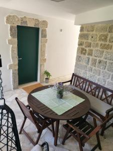 Fotografie z fotogalerie ubytování Kuca za odmor Anesa v Podgoře