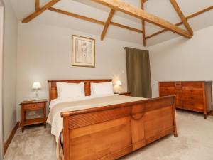 Ένα ή περισσότερα κρεβάτια σε δωμάτιο στο The Hemmel