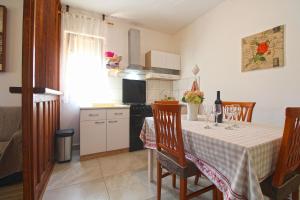Fotografie z fotogalerie ubytování Apartment Mirjana 1906 v destinaci Muntić