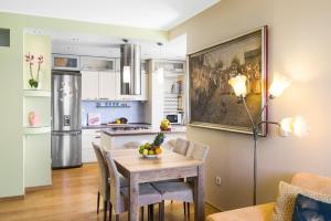 Kuchyň nebo kuchyňský kout v ubytování Apartment Natali + 26 fotografií