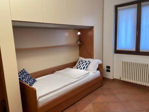 Posezení v ubytování Ca' Rina apartment FREE PARKING LAKE VIEW