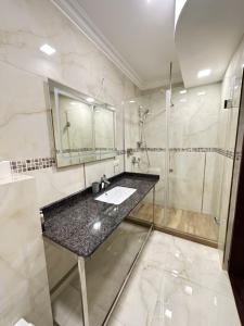Phòng tắm tại Villa ACAEM