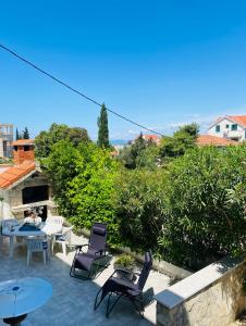 Gallery image of Karina Apartments in Supetar