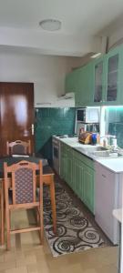 Köök või kööginurk majutusasutuses Apartment TiBi