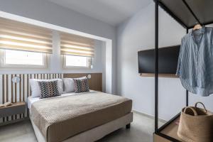 A bed or beds in a room at Sole Mare