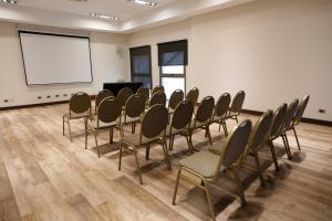 Área de negócios e/ou sala de conferências em Mod Hotels Mendoza