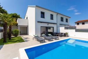 Gallery image of Villa T & K in Njivice