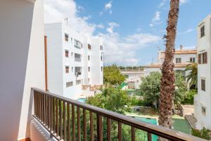 Balkon lub taras w obiekcie Gran Sol Family 6