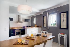 Kuchyň nebo kuchyňský kout v ubytování Lagrange Vacances - Le Clos Savornin