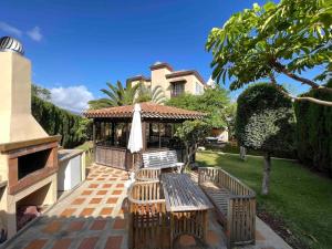 Zdjęcie z galerii obiektu Preciosa casa con jardín privado w Puerto de la Cruz