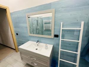 Koupelna v ubytování Tritone - Immobilevante