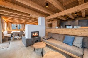 Gallery image of Poolchalet Dachsteinblick in Pruggern