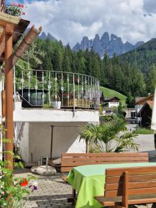 Nespecifikovaný výhled na hory nebo výhled na hory při pohledu z bed and breakfast