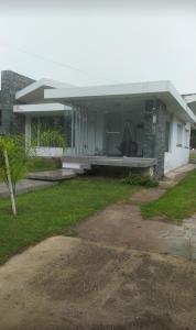 Bygningen som feriehuset ligger i