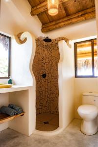 Vonios kambarys apgyvendinimo įstaigoje Tierra Munay