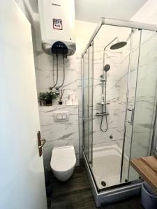 Hvar Deluxe Rooms的一间浴室
