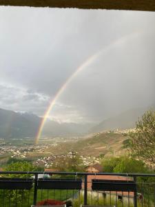 Een algemene foto van de bergen of uitzicht op de bergen vanuit de homestay