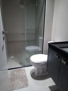 A bathroom at Apartamento 404 - Praia de Manaira