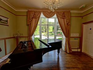 Gallery image of Double room in country estate in Machynlleth