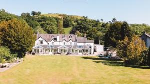 Gallery image of Double room in country estate in Machynlleth
