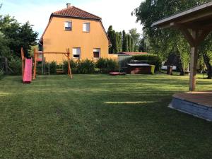 Vonkajšia záhrada v ubytovaní Sophie-Haus, Sophie-ház