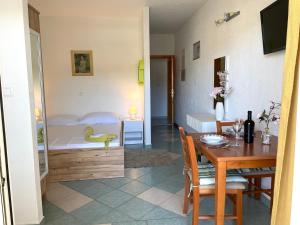 Posteľ alebo postele v izbe v ubytovaní Apartments Molo Mare