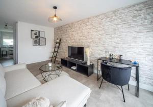 Photo de la galerie de l'établissement Le Cocon Cosy à Chalon-sur-Saône, à Chalon-sur-Saône 8 autres photos