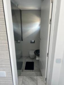 Koupelna v ubytování DeLuxe House Valencia