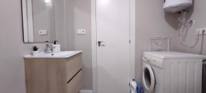 Łazienka w obiekcie ZEUS BEACH Apartament