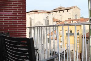 A balcony or terrace at Corralón Tahonas. Centro histórico