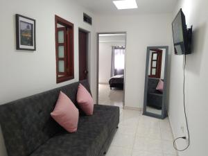 Φωτογραφία από το άλμπουμ του Apartamento bien ubicado central σε Armenia