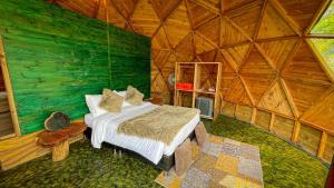 Postel nebo postele na pokoji v ubytování Glamping Magic Love