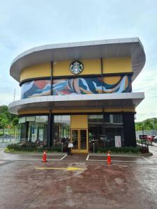 Fotografie z fotogalerie ubytování Alpine Conezion Golf View Netflix at IOI City Mall v destinaci Putrajaya