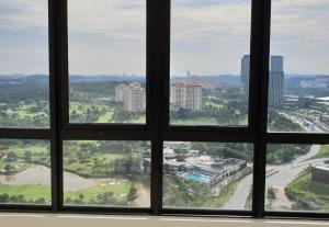 Nespecifikovaný výhled na destinaci Putrajaya nebo výhled na město při pohledu z apartmánu