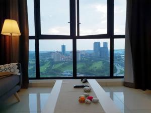 Fotografie z fotogalerie ubytování Alpine Conezion Golf View Netflix at IOI City Mall v destinaci Putrajaya