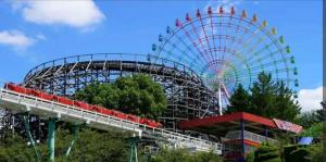 Bilde i galleriet til IIIハウス　ひらパーからすぐの３階建て一軒家　全寝室エアコン新調　wifi完備　旅行&ビジネス大歓迎 i Hirakata