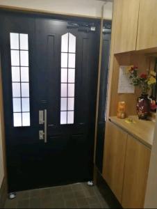 Kjøkken eller kjøkkenkrok på IIIハウス　ひらパーからすぐの３階建て一軒家　全寝室エアコン新調　wifi完備　旅行&ビジネス大歓迎
