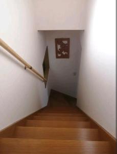 Bilde i galleriet til IIIハウス　ひらパーからすぐの３階建て一軒家　全寝室エアコン新調　wifi完備　旅行&ビジネス大歓迎 i Hirakata