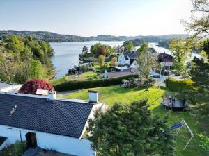 Fotografie z fotogalerie ubytování Luxurious villa at Troldhaugen v destinaci Bergen