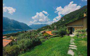 Gallery image of Harry's Villa Lenno - Lake Como in Lenno +24 photos