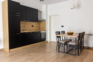 Kuchyňa alebo kuchynka v ubytovaní Apartments & rooms Stella Adriatica