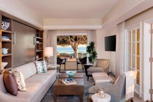 O zonă de relaxare la The Ritz-Carlton, Laguna Niguel