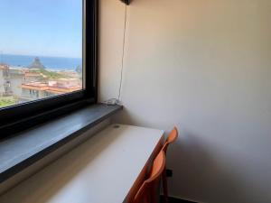Γενική θέα στη θάλασσα ή θέα στη θάλασσα από  αυτό το διαμέρισμα +30 φωτογραφίες
