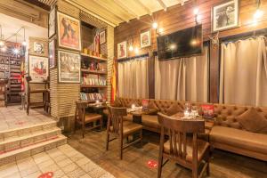 Posezení v ubytování Le Caspien Boutique Hotel