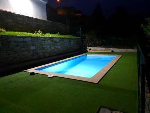 The swimming pool at or close to Casa en Tarela, Porto do Son