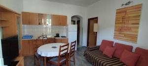 Kuchyň nebo kuchyňský kout v ubytování Apartment Štrbić