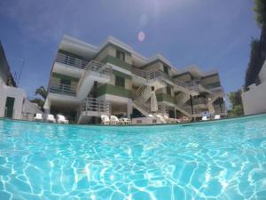 Bazén v ubytovaní Apartamento Jumilla Vista Mar 35 alebo v jeho blízkosti