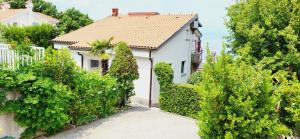 Zahrada ubytování Apartments Pavlakovic by El-Pi Tours